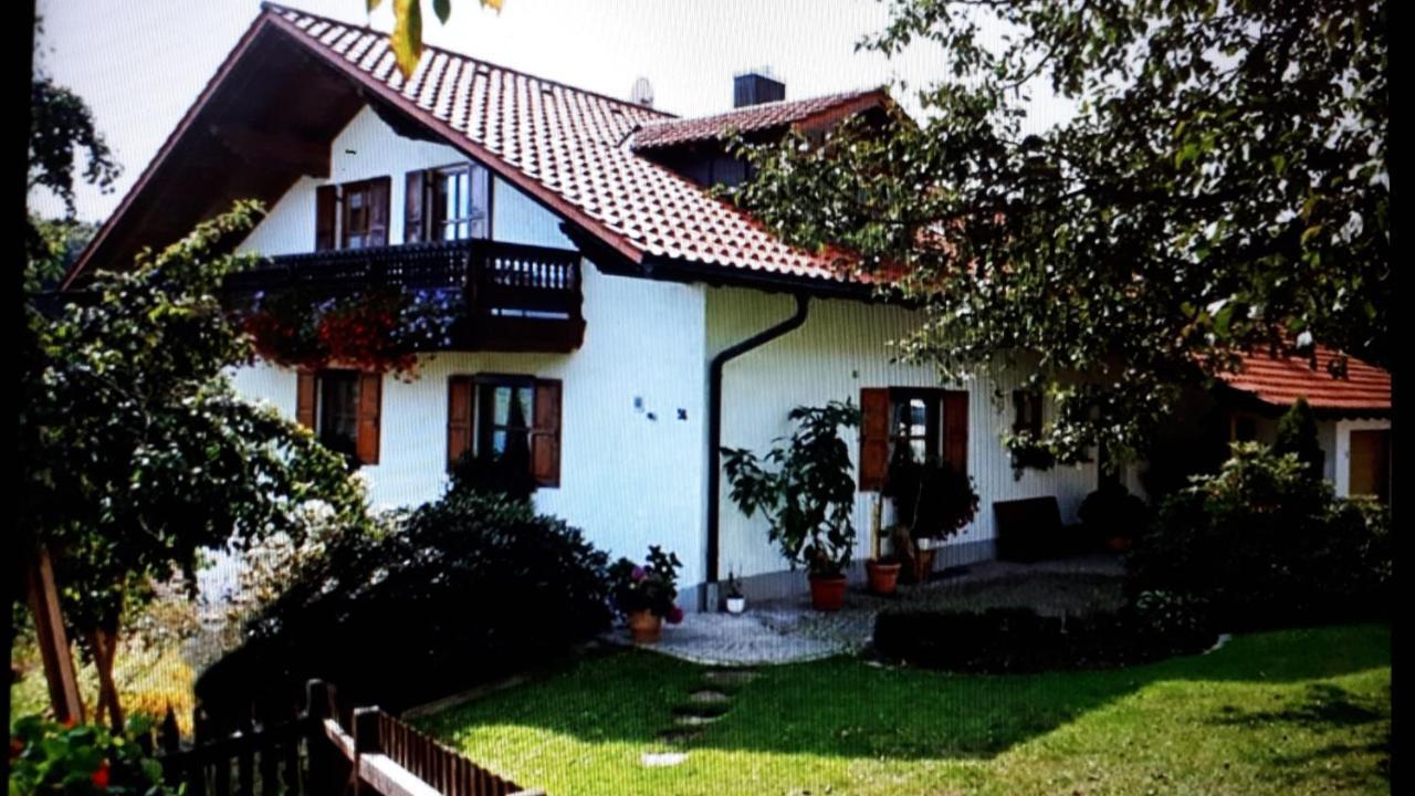 Haus Brigitte Im Dreilaendereck Apartment Neureichenau Bagian luar foto